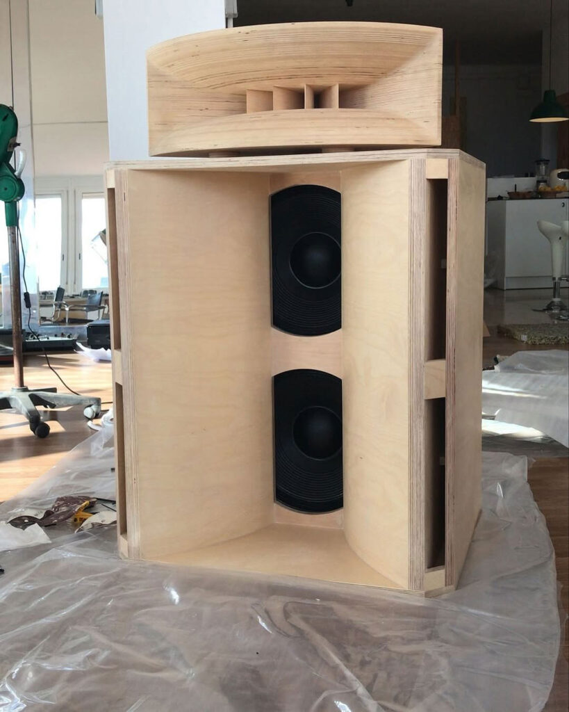 Fabricacion sistemas de sonido de madera | Claros Sonidos Barcelona